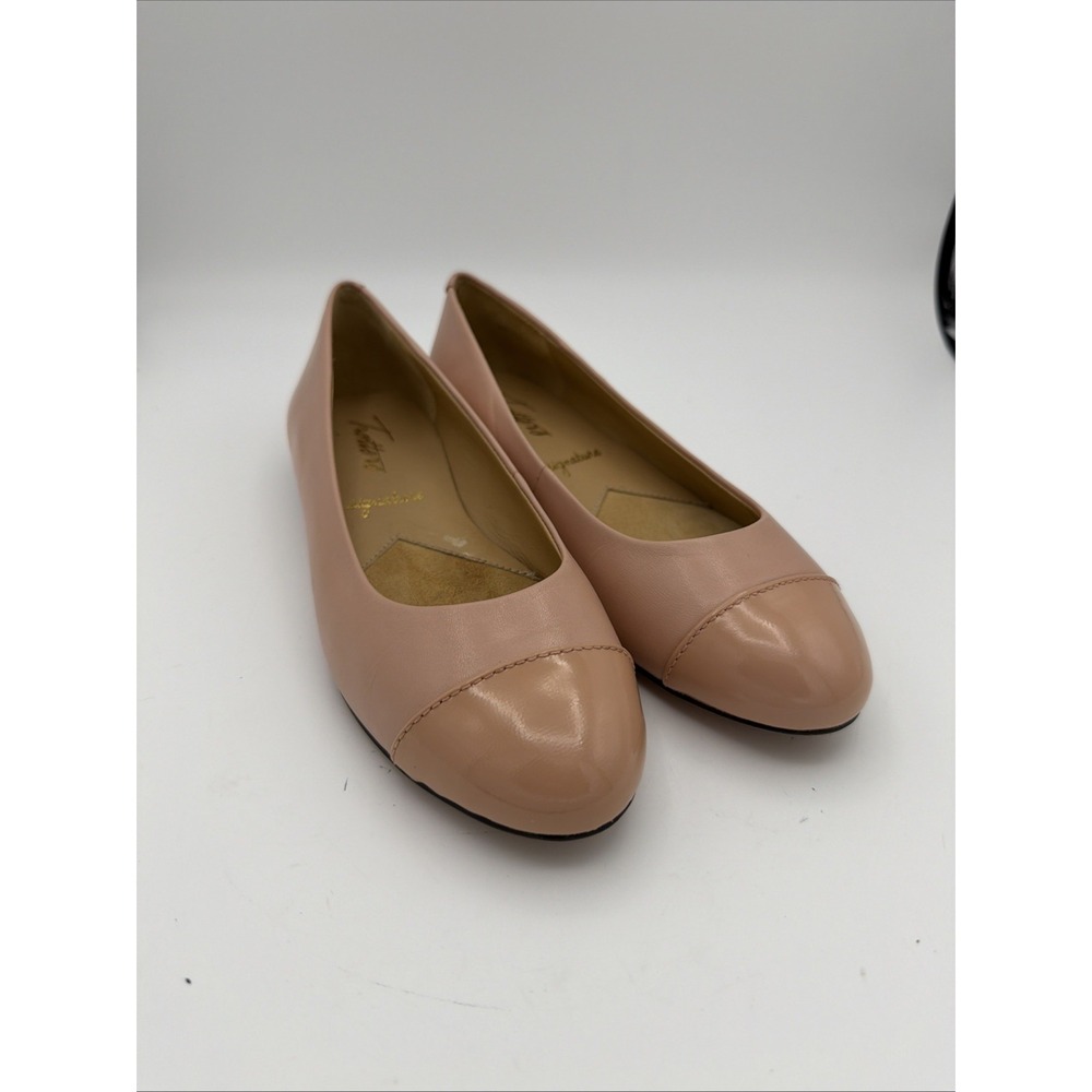 Trotters Signature Ballet Flats Womens 6M Blush Pink Nude Cap Toe Leather. 1763